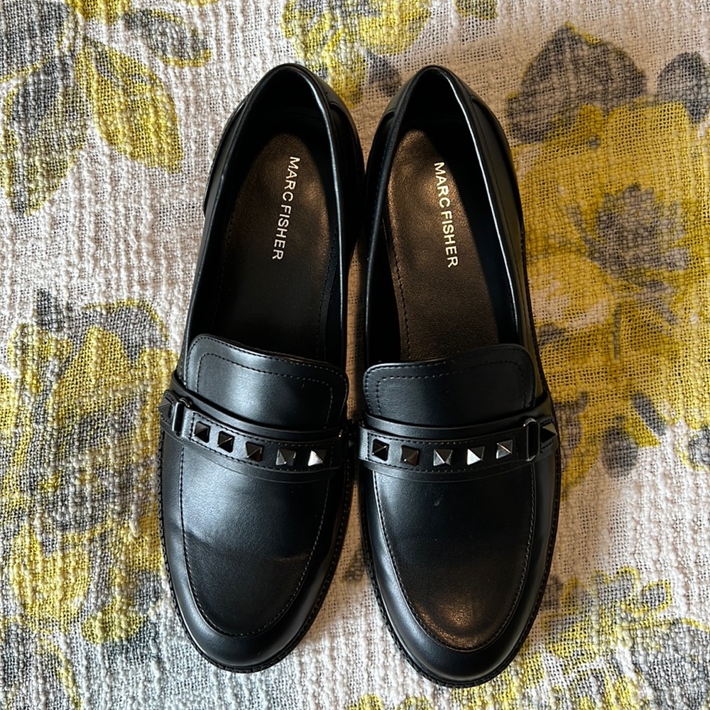 Marc Fisher Black Loafers for Women